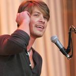 WATCH: Taylor Hanson & Family Version Of Ice Bucket Challenge